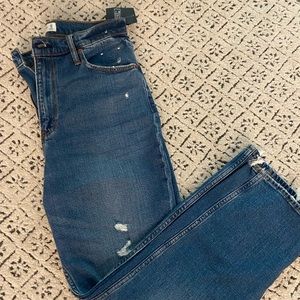 Abercrombie & Fitch Ankle straight ultra high rise jeans NWT